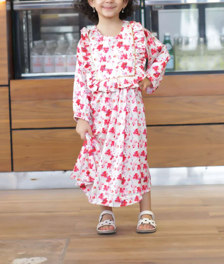 Adorable and comfy kidswear — perfect for little adventures.